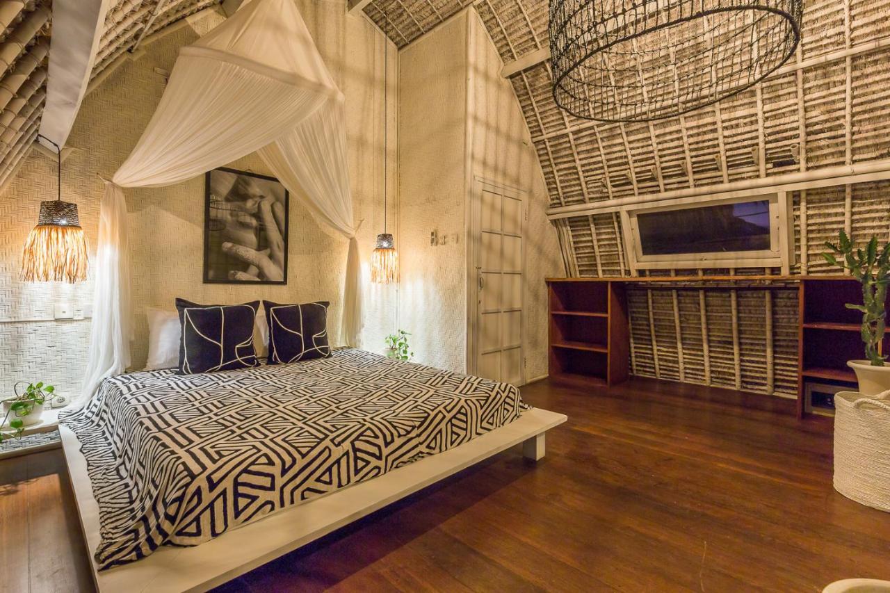 Eco Bamboo Bungalow 3 Villa Canggu  Exterior photo